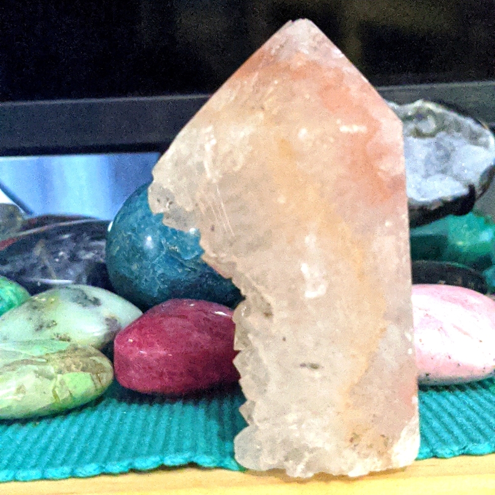 Pink Amethyst Druzy tower - Picture 6 of 6